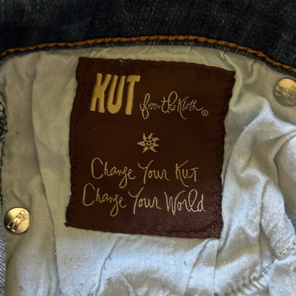 Kut from the Kloth comfy jeans - Picture 5 of 5